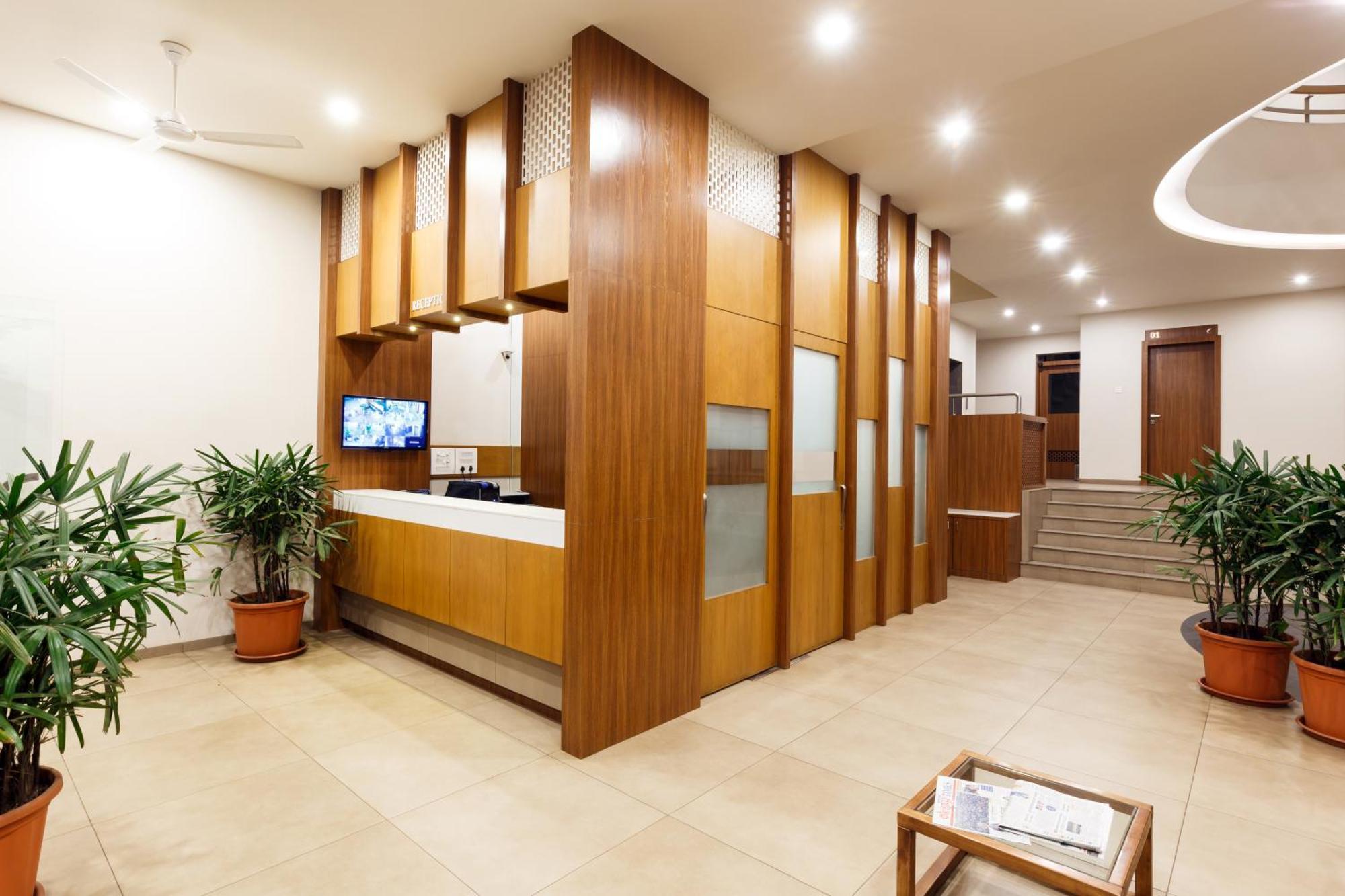 Hotel Classic Mid Town, Kolhapur Exterior foto
